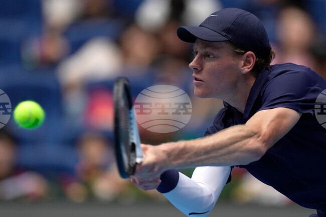 Синер с експресна победа на старта на турнира по тенис във Виена, Алекс Де Минор достигна четвъртфиналите