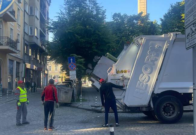 Столична община възложи сметопочистването на “Люлин” и “Красно село” на общинското дружество "Софекострой" 