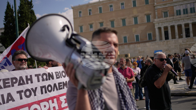 Синдикатът на служителите в гръцкия публичен сектор обяви обща стачка срещу бюджета за утре