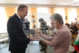 Ден на възрастните хора - отбелязване