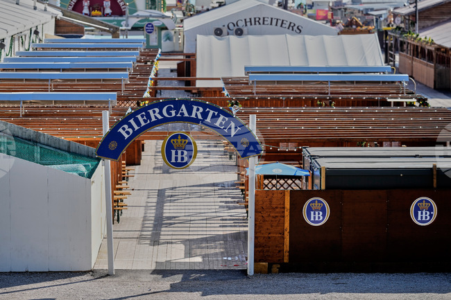 Октоберфест в Мюнхен ще отвори отново врати, след като бе затворен заради бомбена заплаха