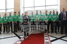 Народно събрание - волейболисти - награждаване