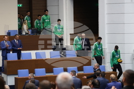 Народно събрание - волейболисти - награждаване