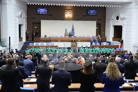 Народно събрание - волейболисти - награждаване