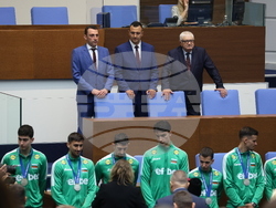 Народно събрание - волейболисти - награждаване