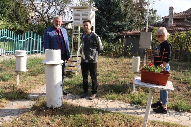 Областна администрация Русе: Малко по-хладен октомври се очаква тази година в Русенско, първият сняг най-вероятно ще е след Коледа и Нова година