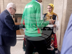 Народно събрание - волейболисти - награждаване