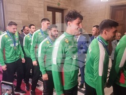 Народно събрание - волейболисти - награждаване