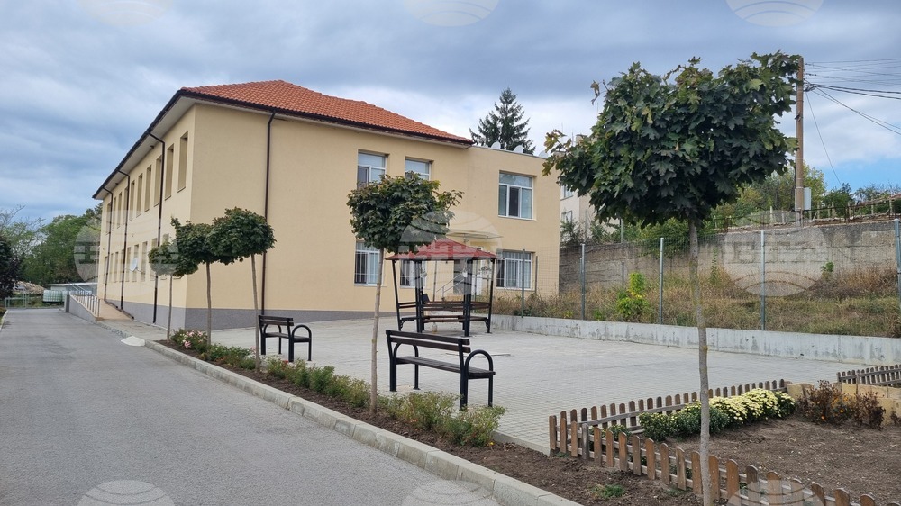 За повишаване на енергийната ефективност Община Търговище ще инсталира фотоволтаици върху сградите на четири социални услуги 