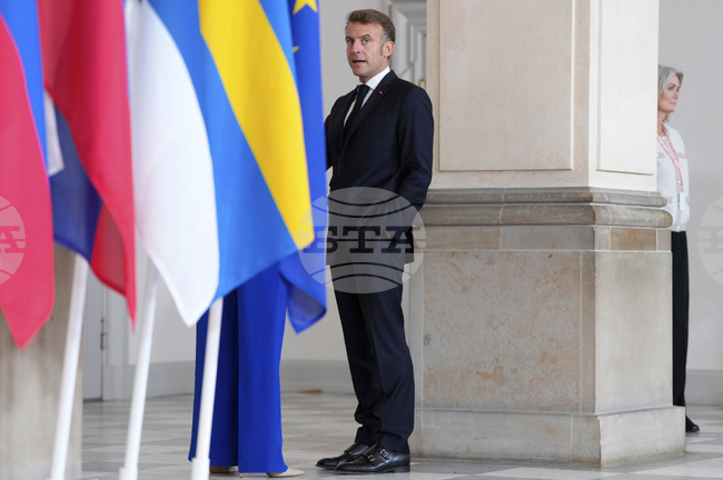 Макрон: Степента, до която руснаците влияят на общественото мнение в страните ни, е подценена 