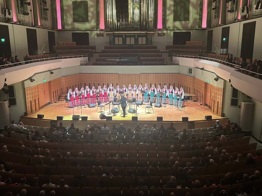 Българският фолклорен хор „Мистерията на българските гласове“ представи концерт в Дъблин на 25 септември