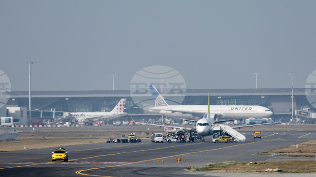 Летището в Брюксел е затворено след съобщение за дрон в района