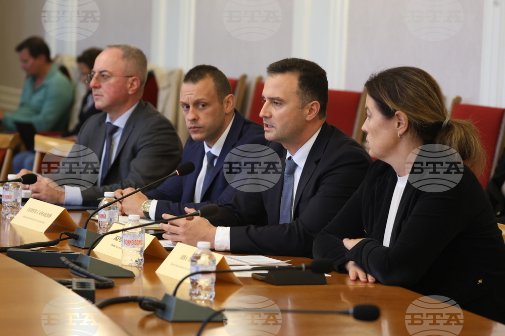 EC's Proposal for Regulation on Phasing Out of Russian Gas Transit in Its Seventh Draft - Energy Minister