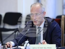 Парламент - Комисия по образованието и науката