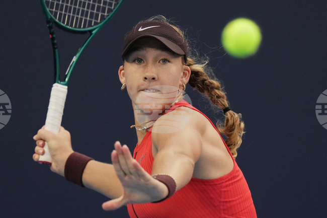 Рускинята Мира Андреева спечели титлата на турнира по тенис в Аделаида