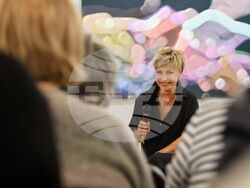 Бургас - "Порт Прим Арт Фест" 2025 - Радина Червенова - представяне на книга