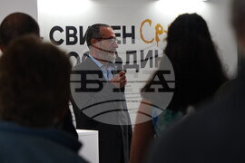 Пловдив - „Седемдесет обиколки около слънцето“ - изложба - доц. Свилен Костадинов