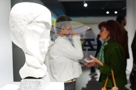 Пловдив - „Седемдесет обиколки около слънцето“ - изложба - доц. Свилен Костадинов