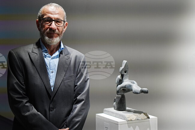 Пловдив - „Седемдесет обиколки около слънцето“ - изложба - доц. Свилен Костадинов