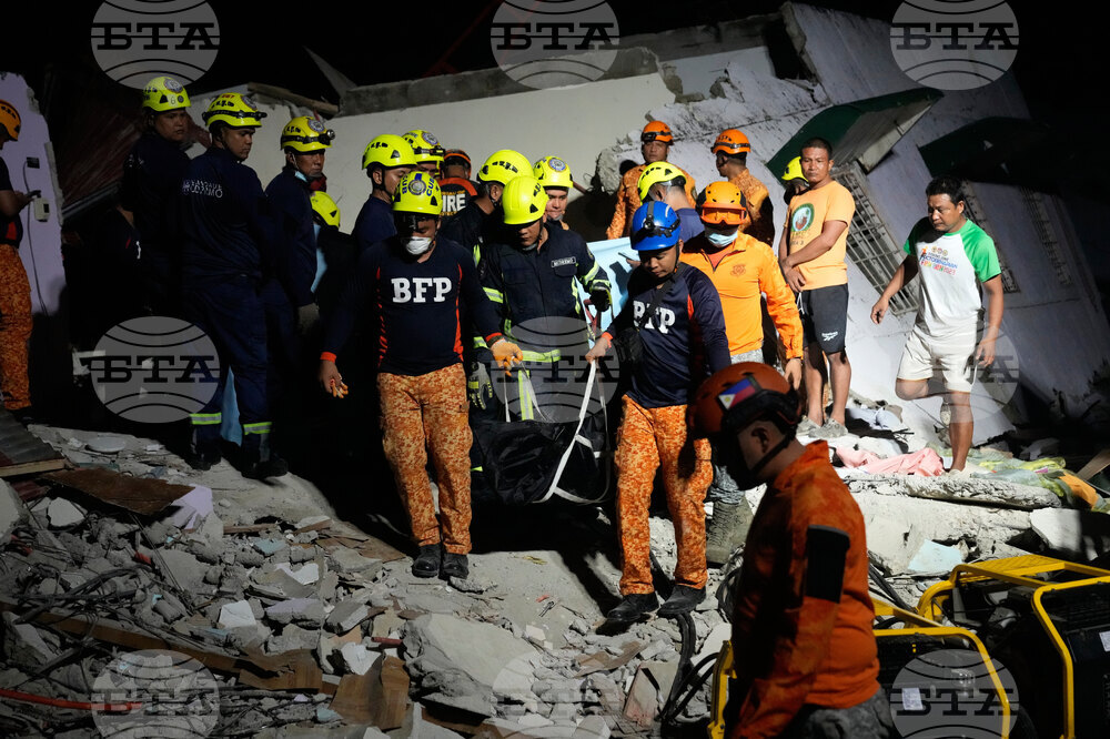 Жертвите на земетресението във Филипините вече са 72