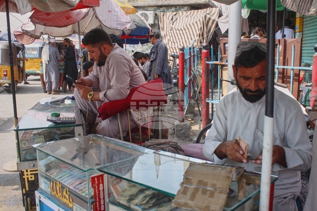 Afghanistan Taliban Internet