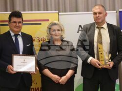 Годишни награди в застрахователния и пенсионноосигурителния сектор