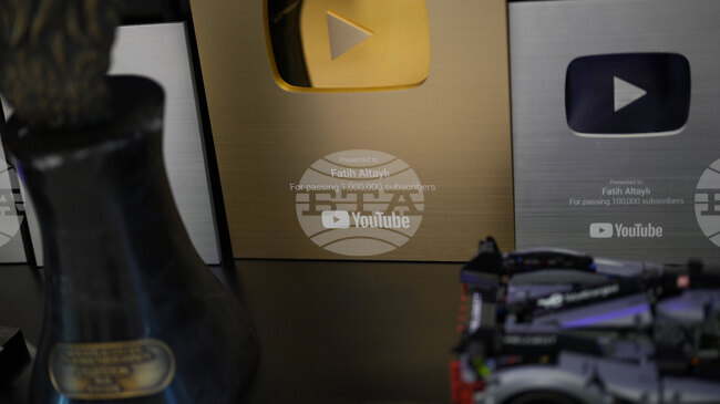 Турският журналист Фатих Алтайлъ беше освободен от ареста след присъда за заплахи към президента