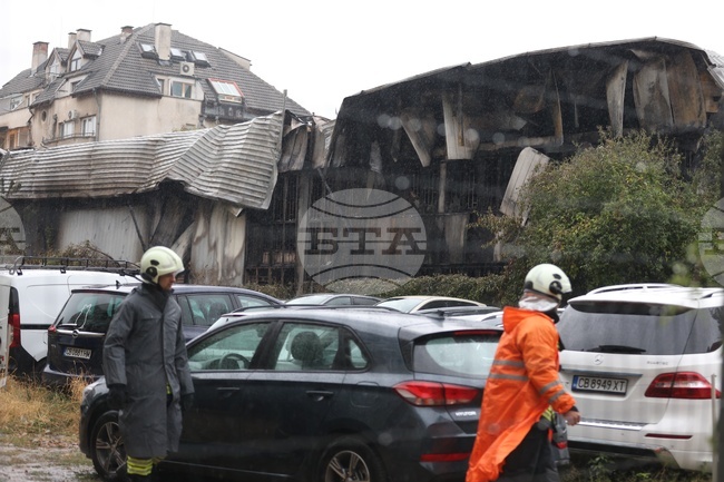 Софийска градска прокуратура ръководи разследване за палежа в столичния квартал "Гоце Делчев", при който почина мъж