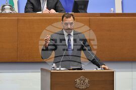 Народно събрание - заседание - Богдан Богданов