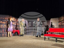 Видин - „Две кратки пиеси за любовта“ - драматичен театър - премиера