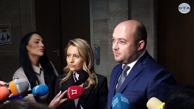 Законодателната рамка трябва да урежда правата така че да не може една институция да се заиграва политически с тях, каза Георги Георгиев