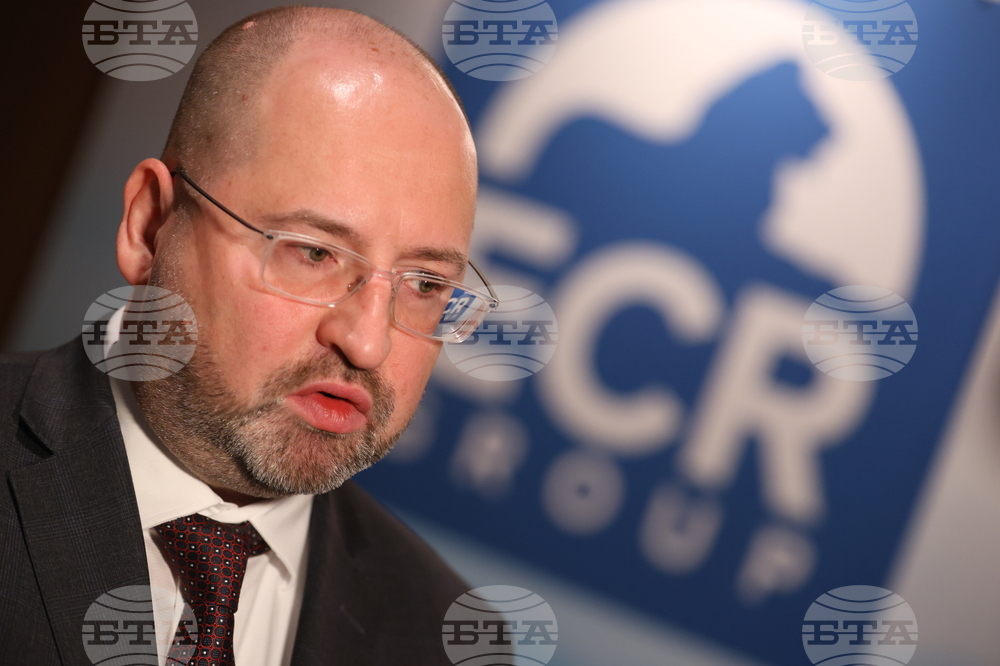 Задача номер едно за Европа в момента е да защити външните си граници, заяви европейският консерватор Адам Билан на форум в София