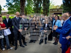 Снимка: "Младежки гвардейски отряди"