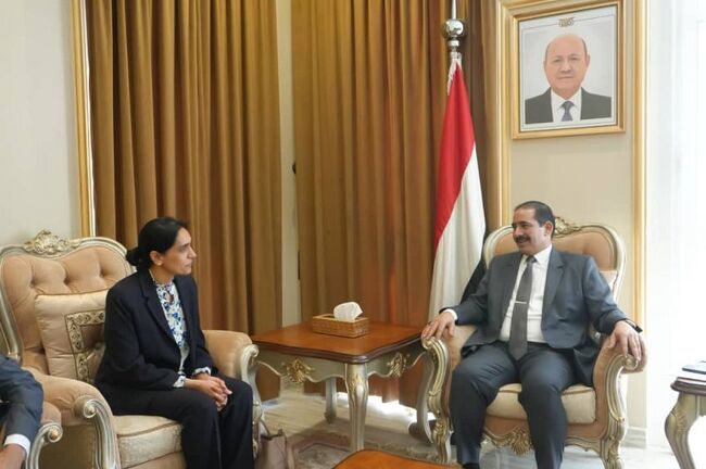 САБА: Министърът на вътрешните работи на Йемен обсъди с британския посланик засилване на сътрудничеството в областта на сигурността 