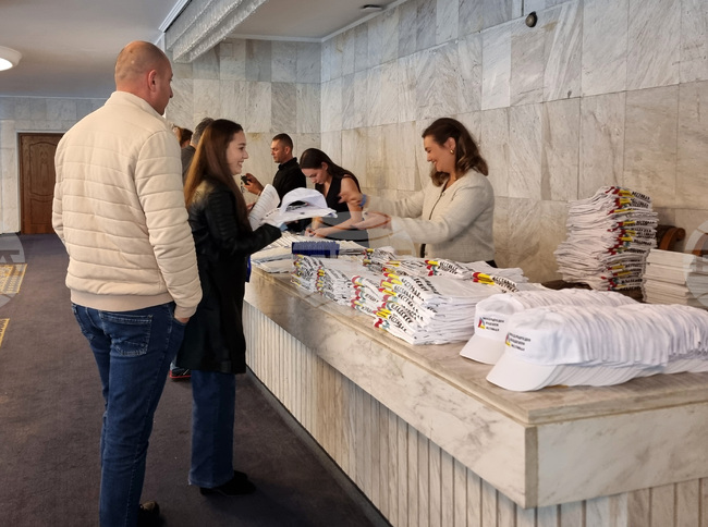 Варна - младежи - форум