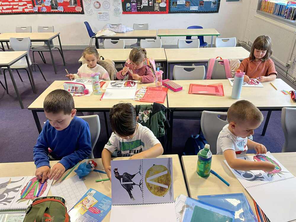 В предучилищната група към Българското неделно училище „Пламъче“ в Милтън Кийнс, Великобритания, има още две свободни места 