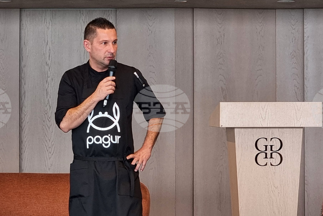 Повече от 40 млади бармани, готвачи, сладкари и сервитьори се представят на международния фестивал „Пагур“ във Варна