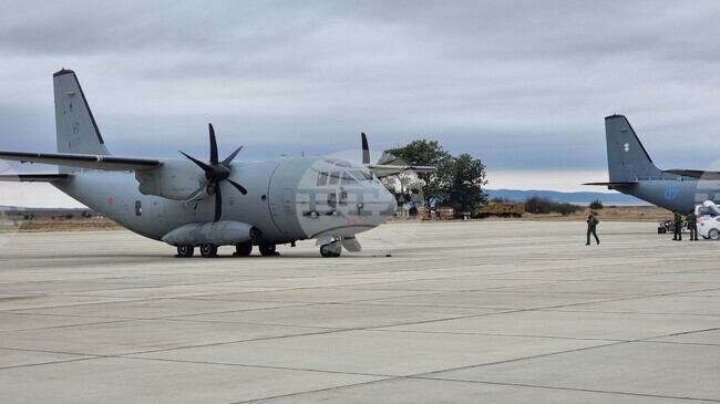 Задача по транспортиране на медицински екип в донорска ситуация изпълни екипаж от Военновъздушните сили