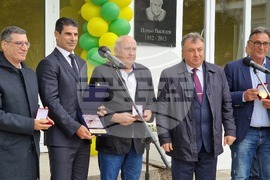 Шумен - откриване на обновения ученически стадион "Цоньо Василев" - церемония