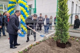 Шумен - откриване на обновения ученически стадион "Цоньо Василев" - церемония
