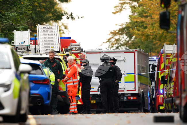 Британската полиция потвърди смъртта на трима души, включително на нападателя, след атаката край синагога в Манчестър