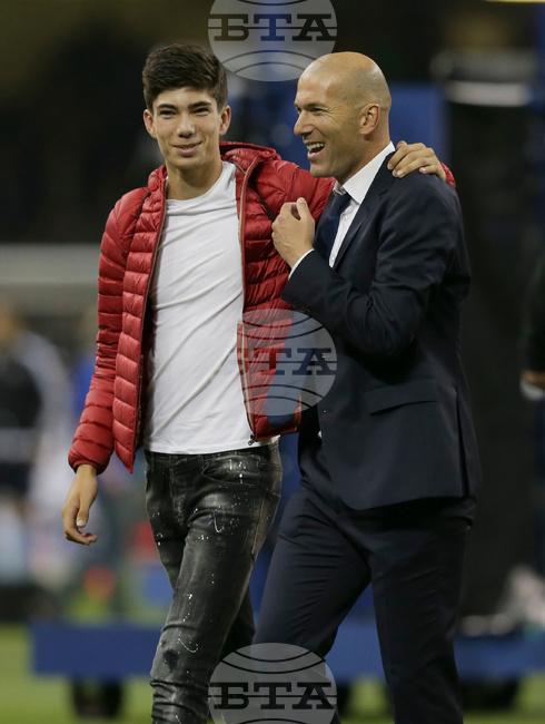 Люка Зидан е получил подкрепа от своя дядо при промяната на националната си принадлежност към Алжир