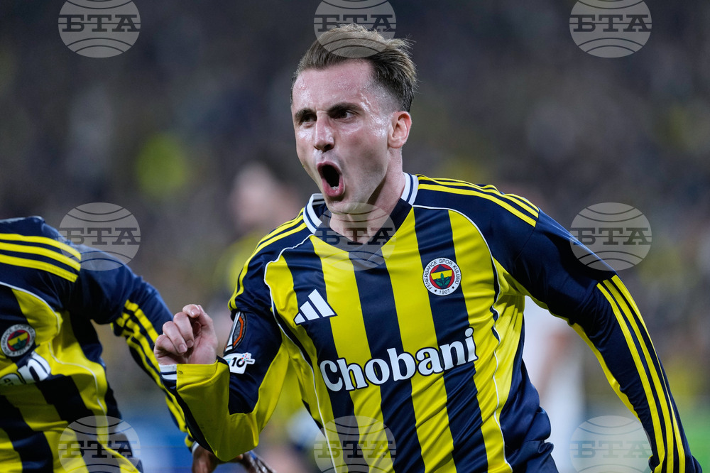 Компанията „Уорнър Брос“ отрече да е завеждала дело срещу футболиста на Фенербахче Керем Актюркоглу 