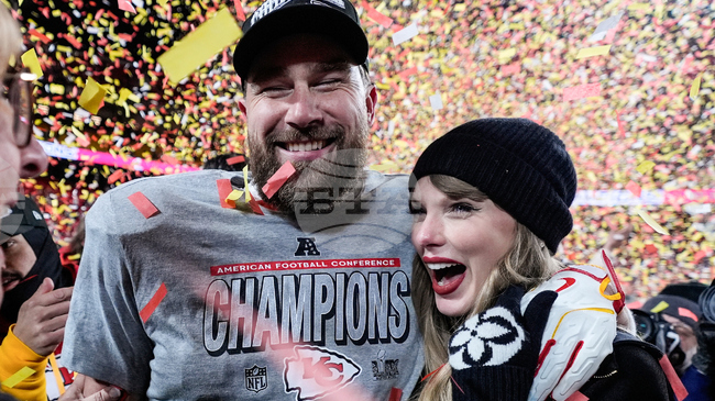 Речникът на английския език на Кеймбридж обяви прилагателното „парасоциален“ за дума на 2025 г.