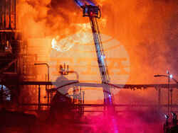Oil Refinery Fire LA