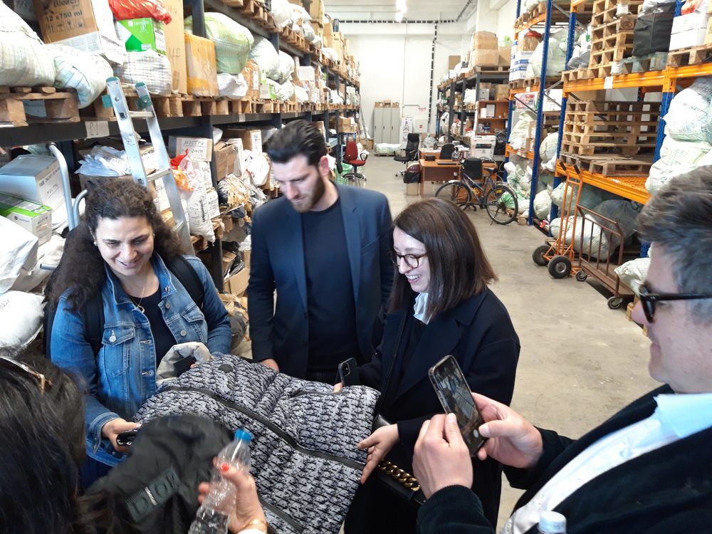 Агенция „Митници“: Митнически служители взеха участие в обучителен семинар за идентификация на фалшиви стоки