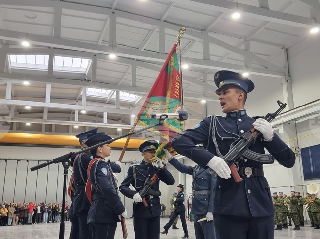 Курсантите от 79-и випуск на ВВВУ „Георги Бенковски“ положиха военна клетва