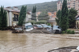 Ваканционно селище „Елените“ - обстановка - евакуация
