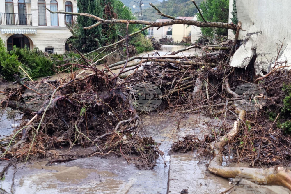 Ваканционно селище „Елените“ - обстановка - евакуация