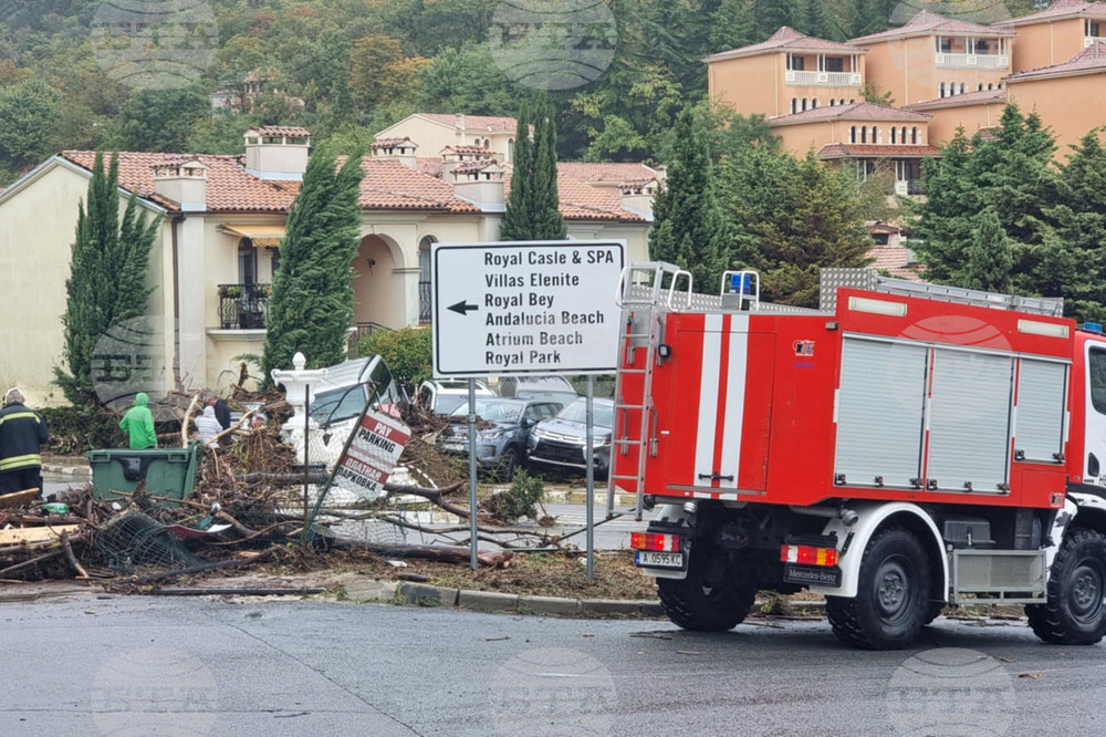 Ваканционно селище „Елените“ - обстановка - евакуация
